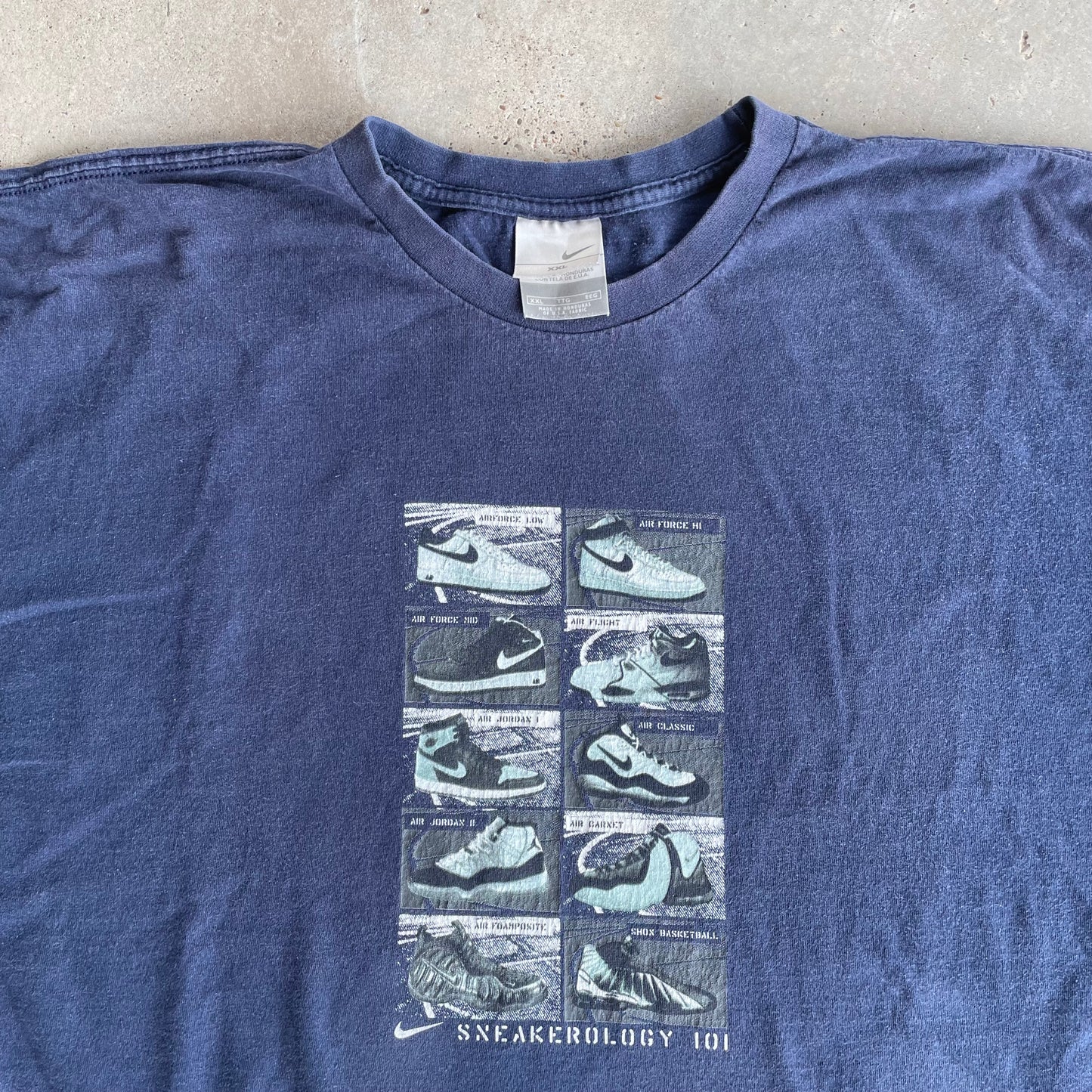 (XXL) Sneakerology nike tee