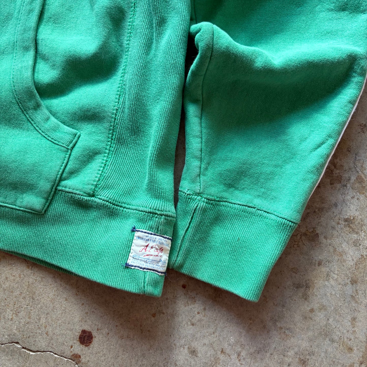 (M) American eagle striped sleeve hoodie
