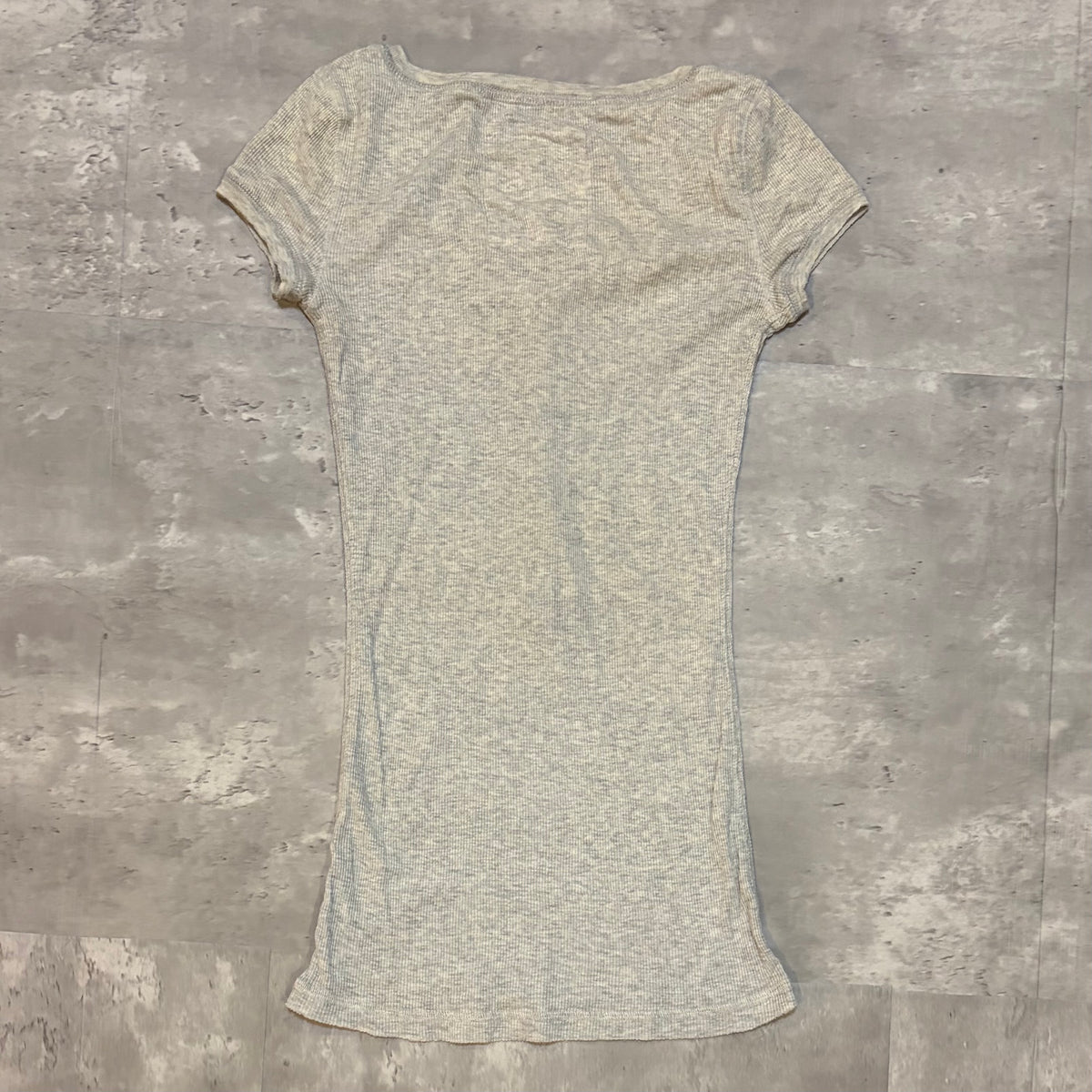 (S) ladies Hollister grey Henley tee