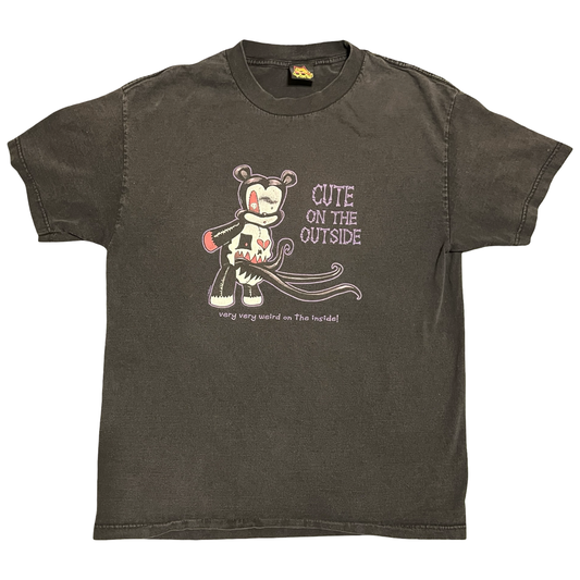 (L) doe weird on the inside tee