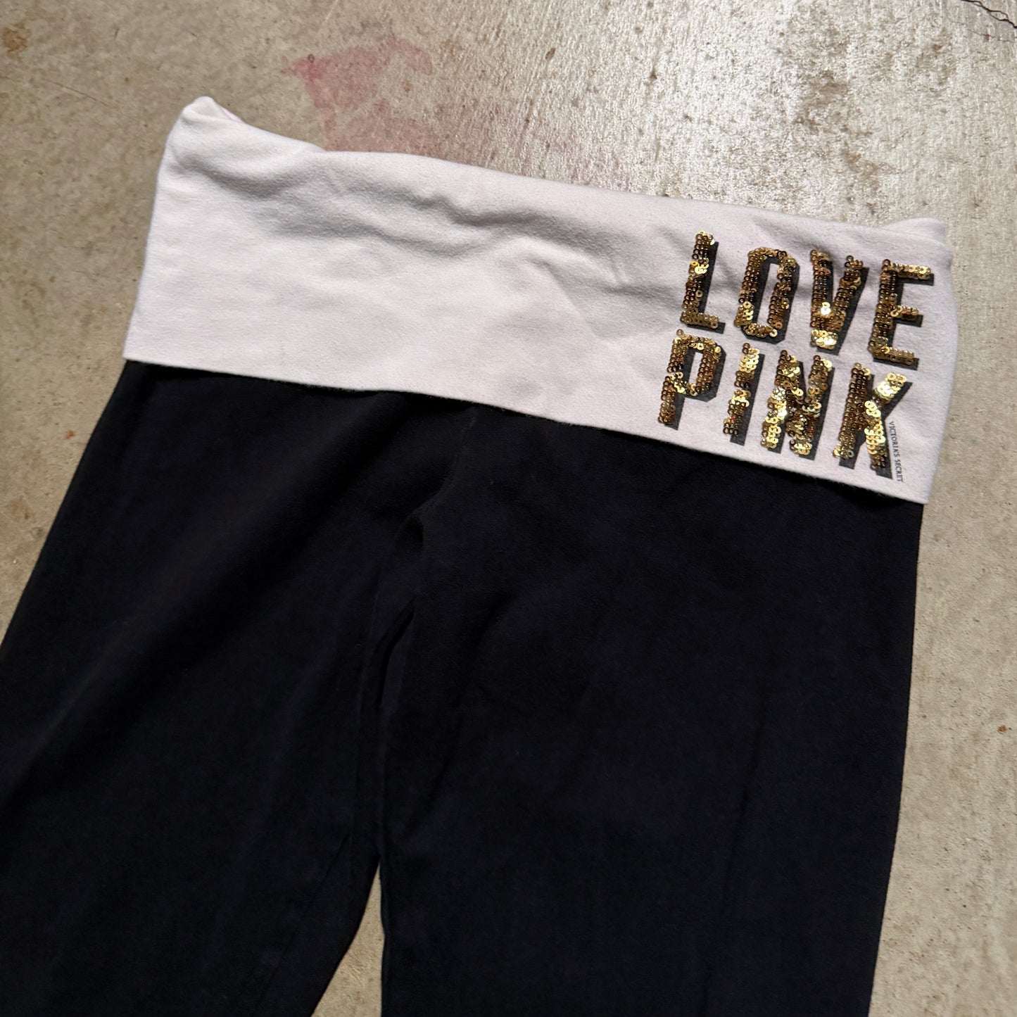 (S/P) ladies Victoria’s Secret love pink skinny fold over legging