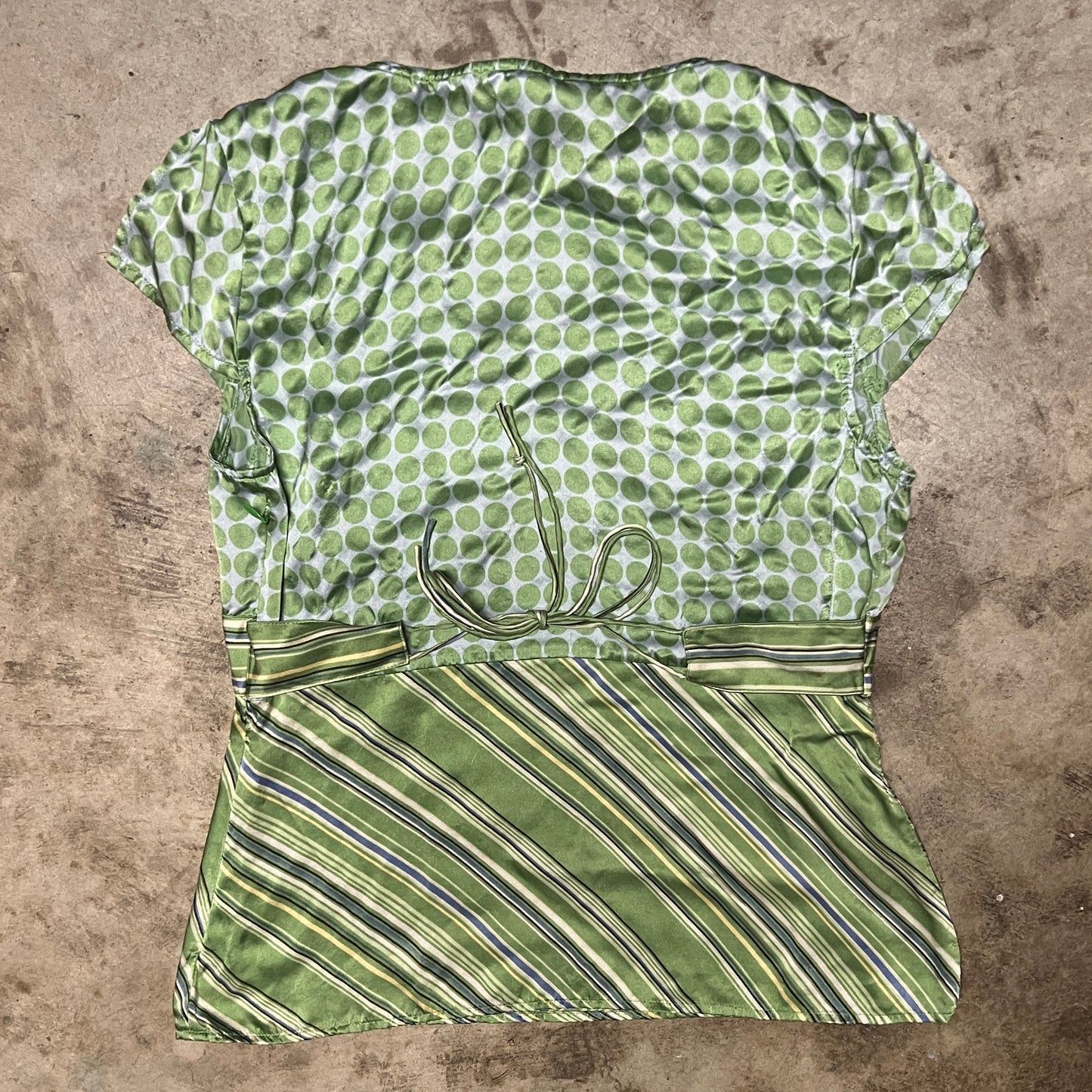 (M) old navy perfect fit silk top