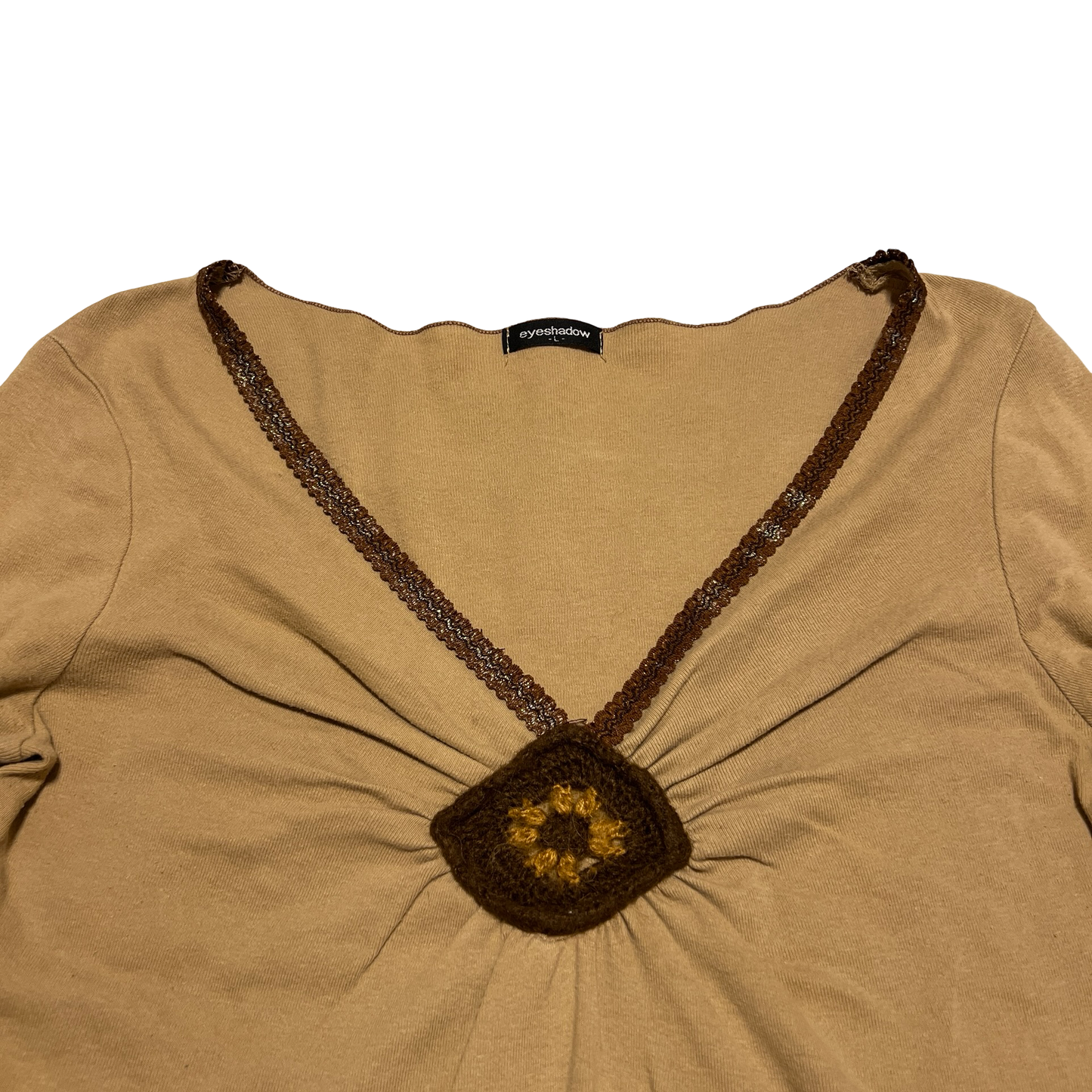 (L) vintage eyeshadow bell sleeve top