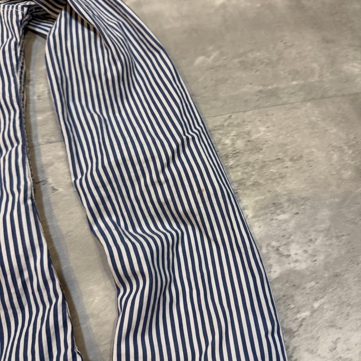 (XS) ladies Abercrombie & fitch striped button up