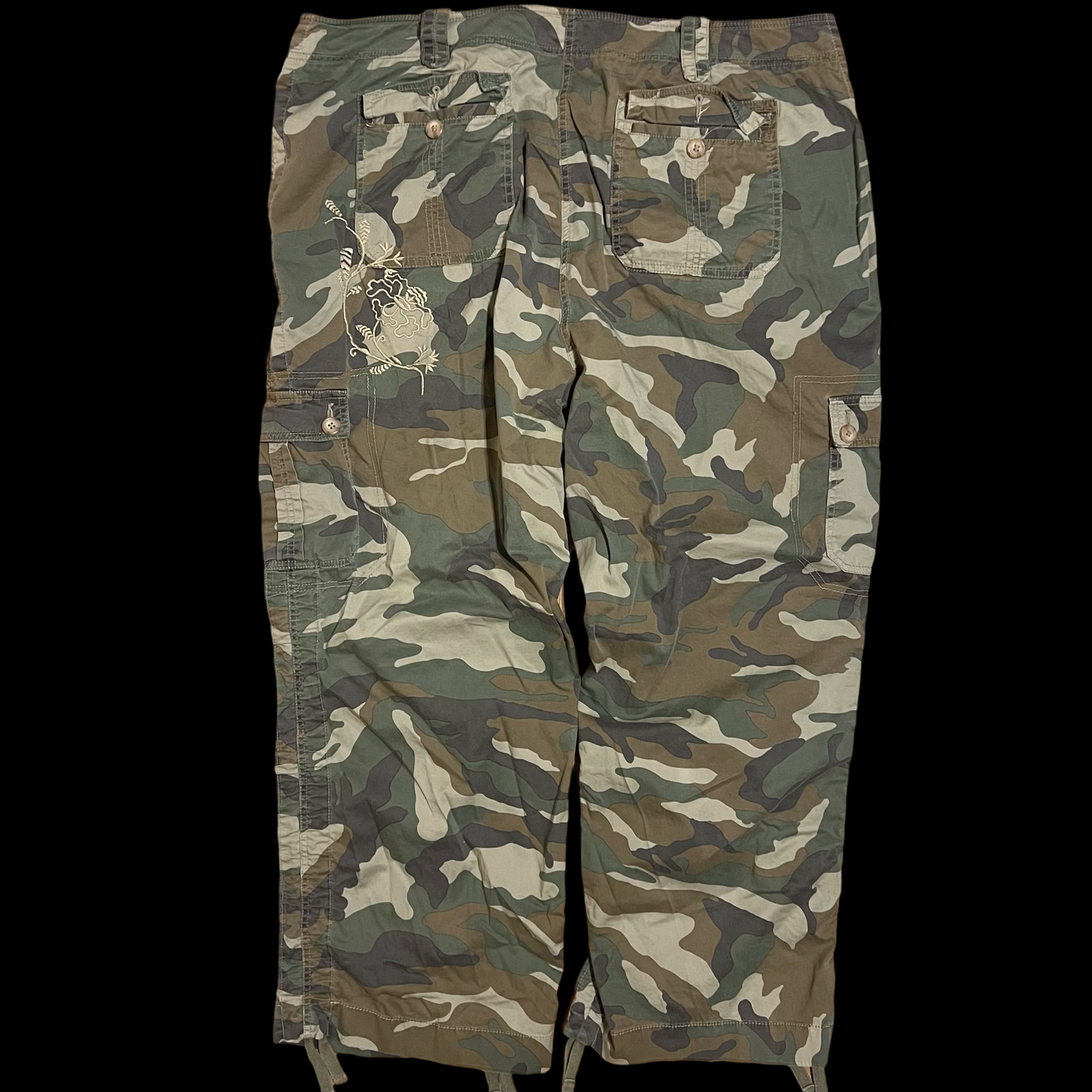 (22W) inc camo cargo pants