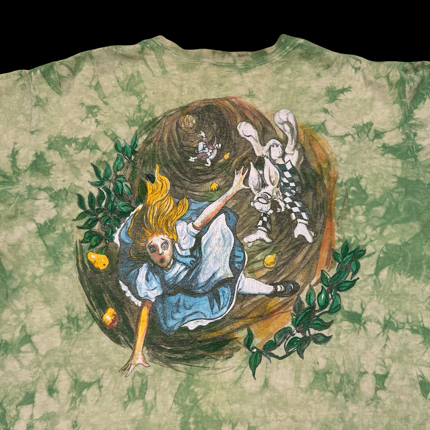 (L) alice in wonderland tea party tee