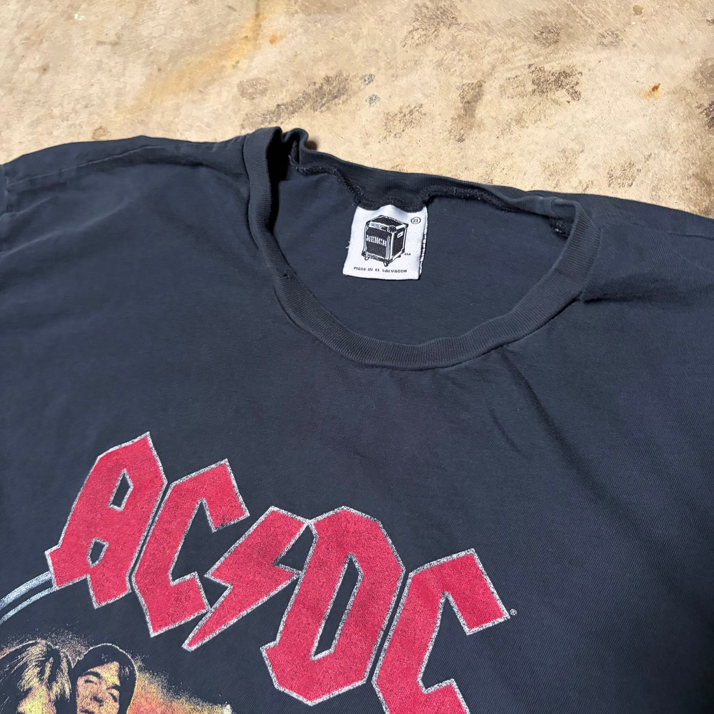 (XL) 2005 AC/DC band tee