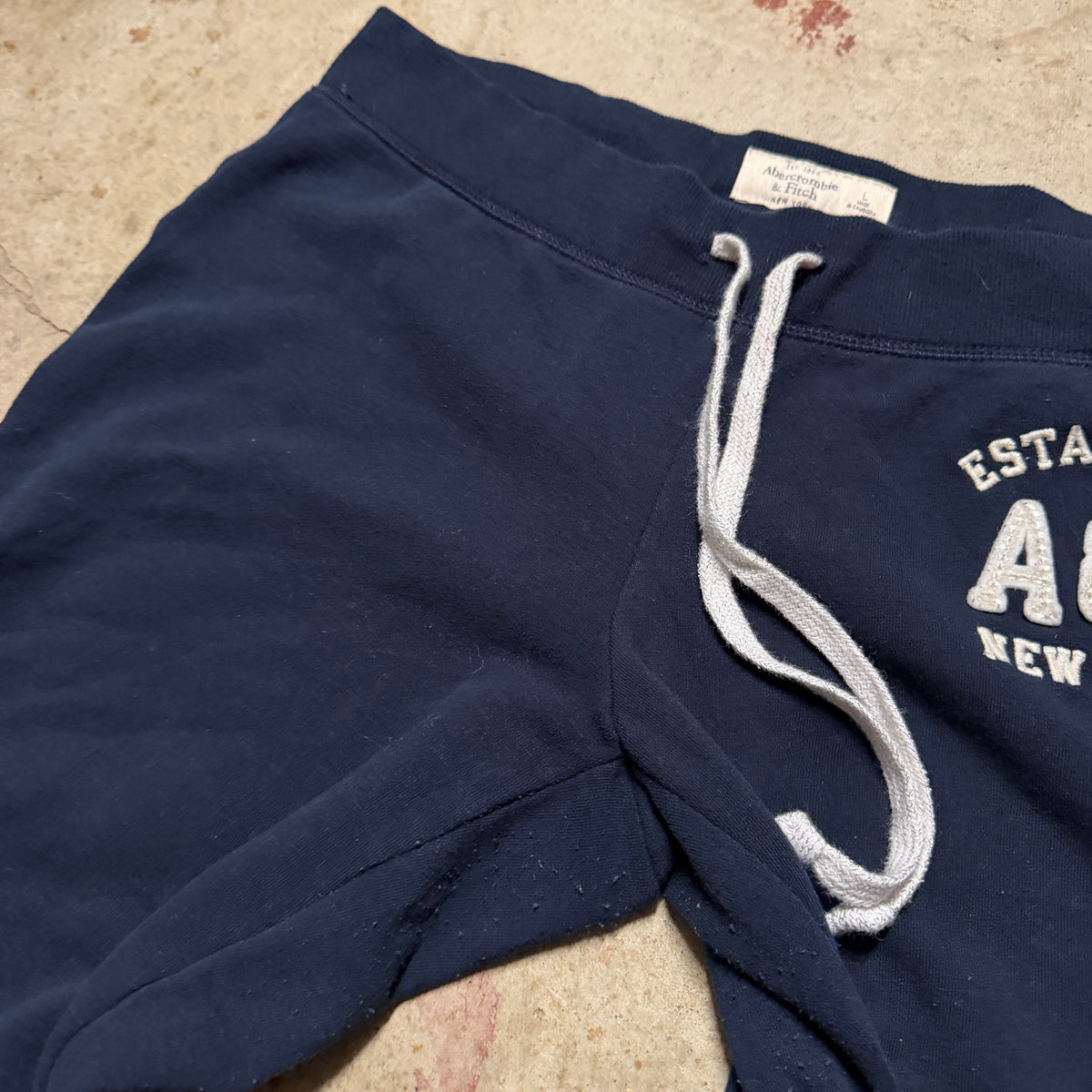 (L) ladies Abercrombie & fitch navy sweatpants