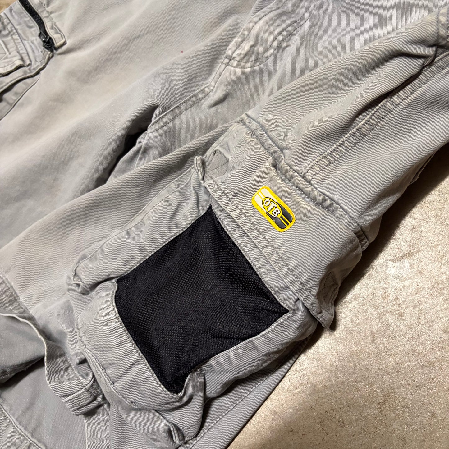 (34) OTB shorts