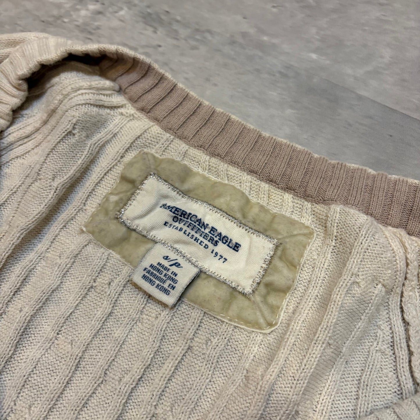 (S) ladies American eagle cream cable knit sweater long sleeve