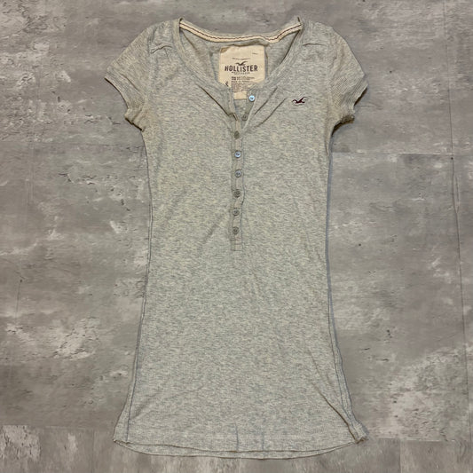 (S) ladies Hollister grey Henley tee