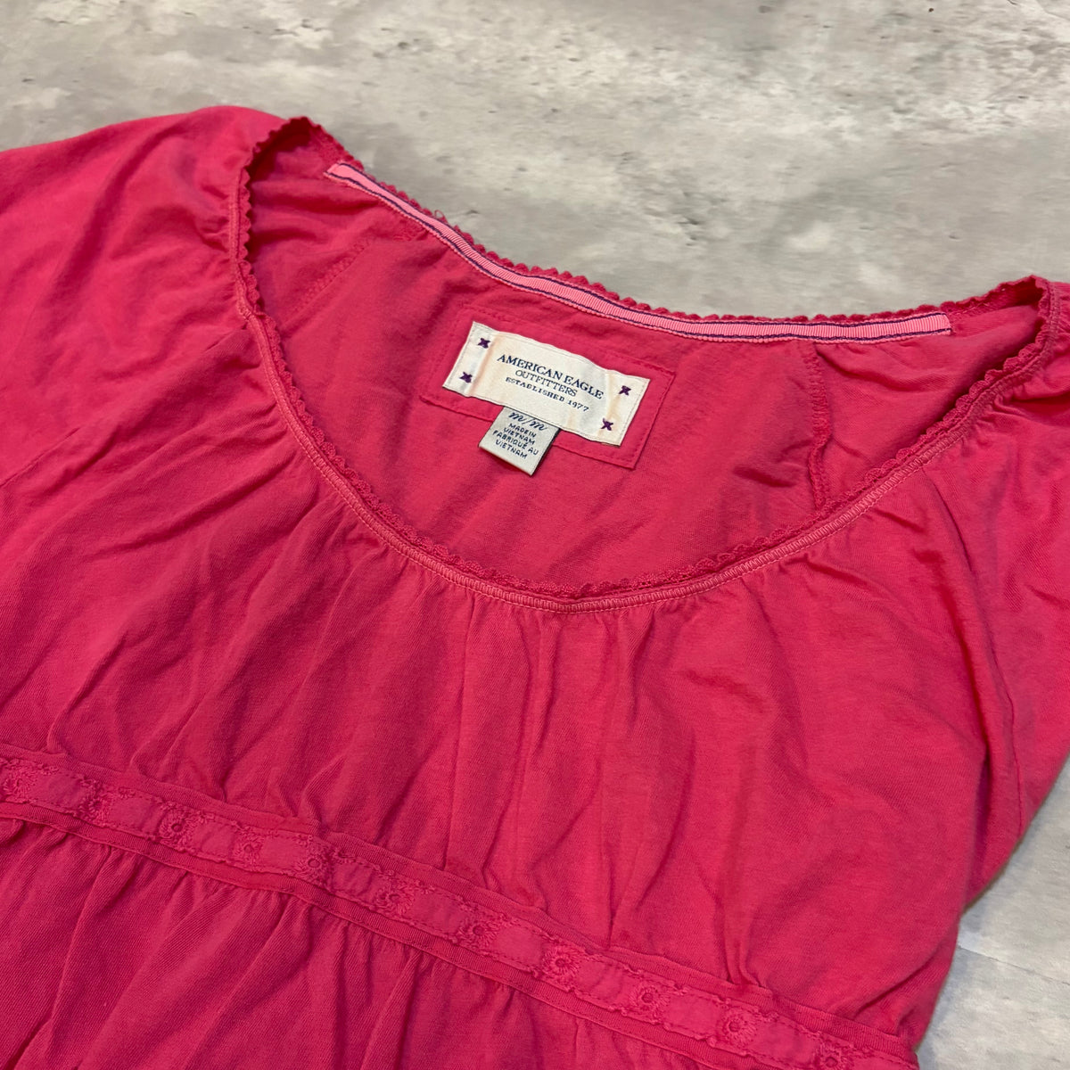 (M) ladies American eagle pink babydoll top