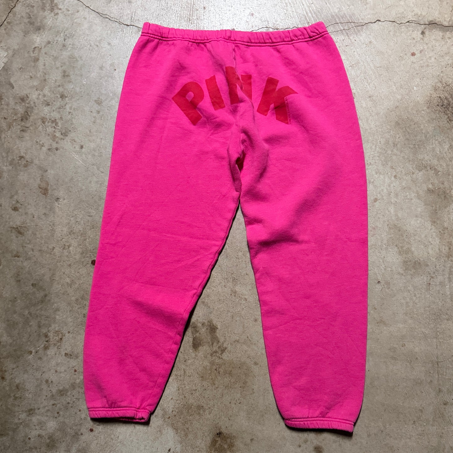 (M) ladies Victoria’s Secret pink capri joggers