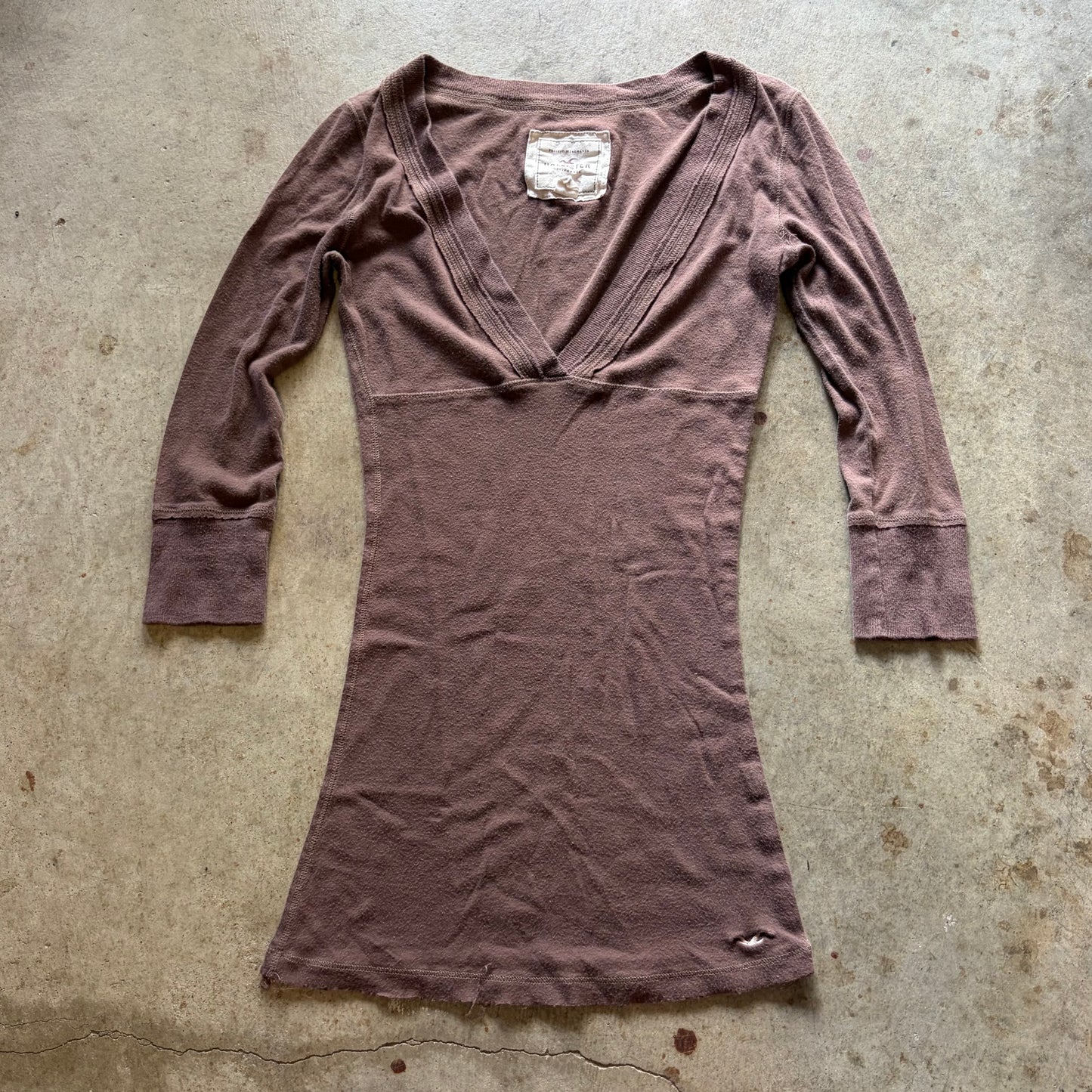 (M) Hollister tee