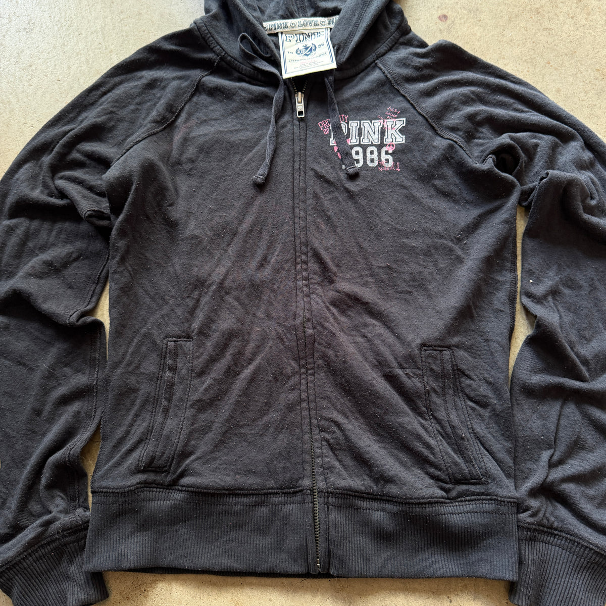 (S) ladies Victoria’s Secret pink 86 zip up